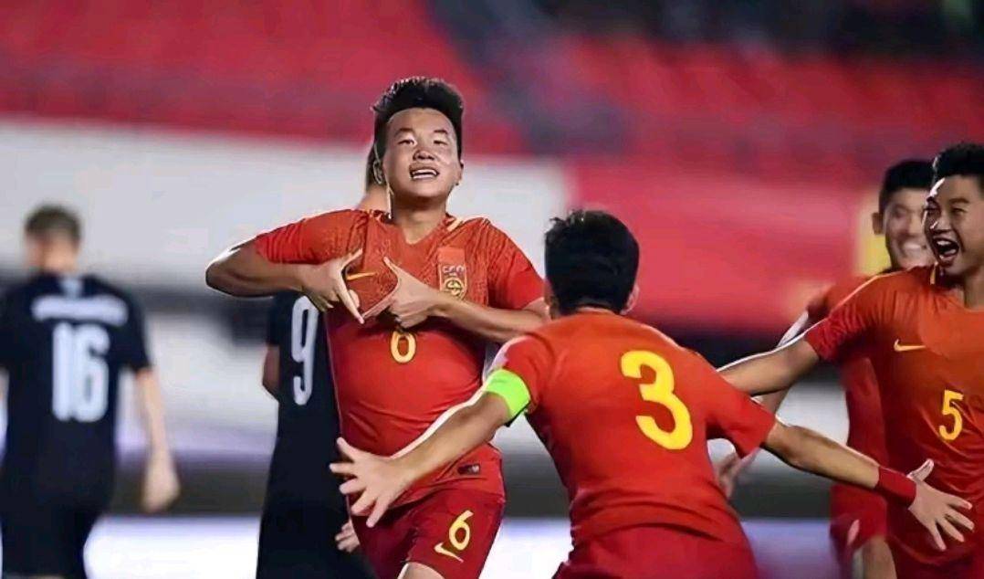 -尼姆球队教练信心十足，引领球员迎接挑战的简单介绍
